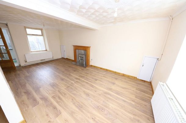 2 bedroom terraced house to rent - Photo 1