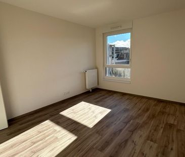 Location Appartement 3 pièces 60m² MULHOUSE 68200 - Photo 2