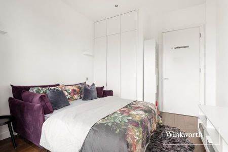 3 bedroom penthouse to rent - Photo 3