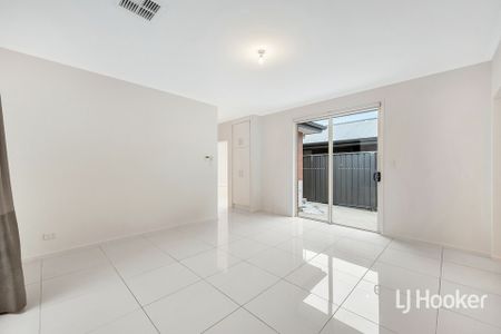 Spacious Family Home in Prime Location - Photo 3