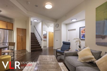 Penthouse in Downtown Vancouver, BC - Photo 5