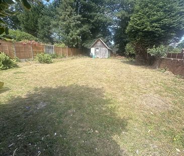 Room in a Shared House, Heathfield Road, B19 - Photo 1