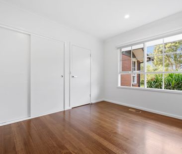 Beautifully Renovated with Unrivalled Six-Car Garaging - Photo 4