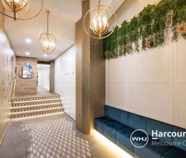 Elevated Urban Living on Little Bourke! - Photo 5