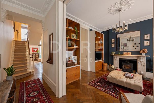 4 bedroom terraced house to rent - Photo 1