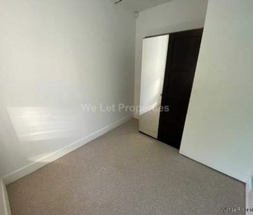 2 bedroom property to rent in Salford - Photo 5