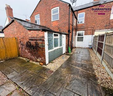 2 bedroom terraced house to rent - Photo 6