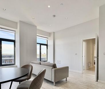 2 bedroom flat to rent - Photo 5
