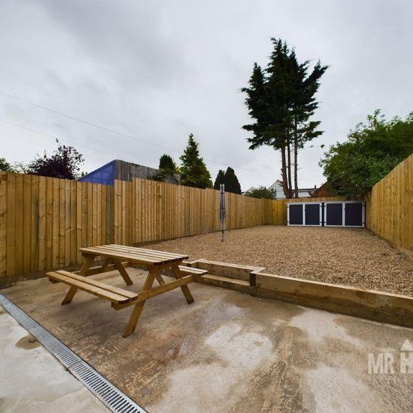 Property to rent - Photo 1