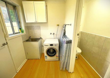 Noble Park North - Photo 2