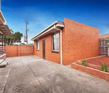 14 Wonganella Drive, Keilor East VIC 3033 - Photo 4