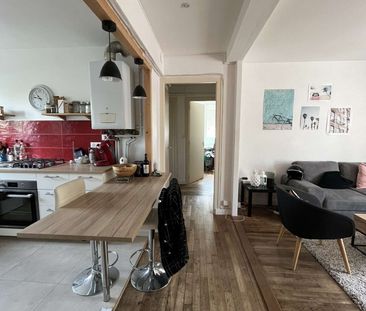 Location Appartement 4 pièces 66m² RENNES 35000 - Photo 2