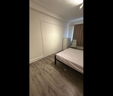 Room in a Shared House, Kennyland Court, NW4 - Photo 1