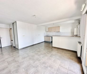 Location Appartement 3 pièces 64m² TOULOUSE 31200 - Photo 3