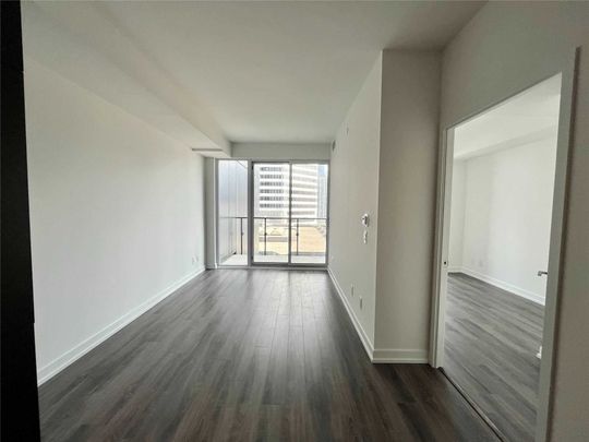 For Lease - 20 Edward Street Unit# 1808, Toronto, Ontario - Photo 1