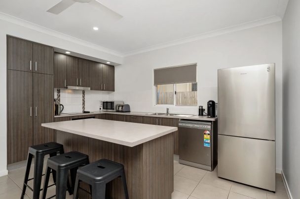 Private Parkside Living in Kalynda Chase - Photo 1