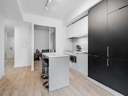 For Lease - 33 Helendale Avenue Unit# 707, Toronto, Ontario - Photo 4