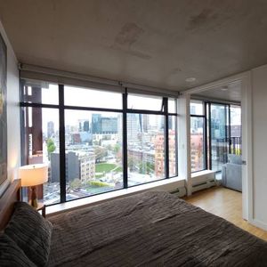 Available now! Furnished 1 bedroom apartment in Woodwards building - Photo 2