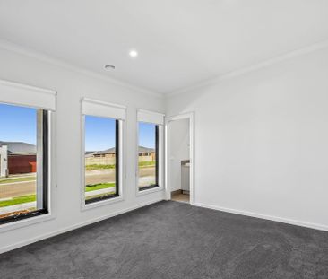 5 Elimbah Street, Beveridge. - Photo 3