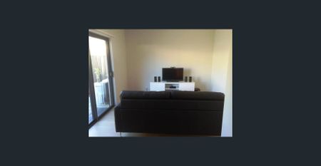 Modern 3-Bedroom Home in a Convenient Location - Photo 2