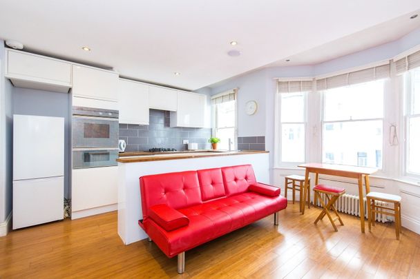 3 Bed Maisonette, Ditchling Rise, BN1 - Photo 1