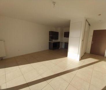 Location Appartement 2 Pièces 45 m² - Photo 1