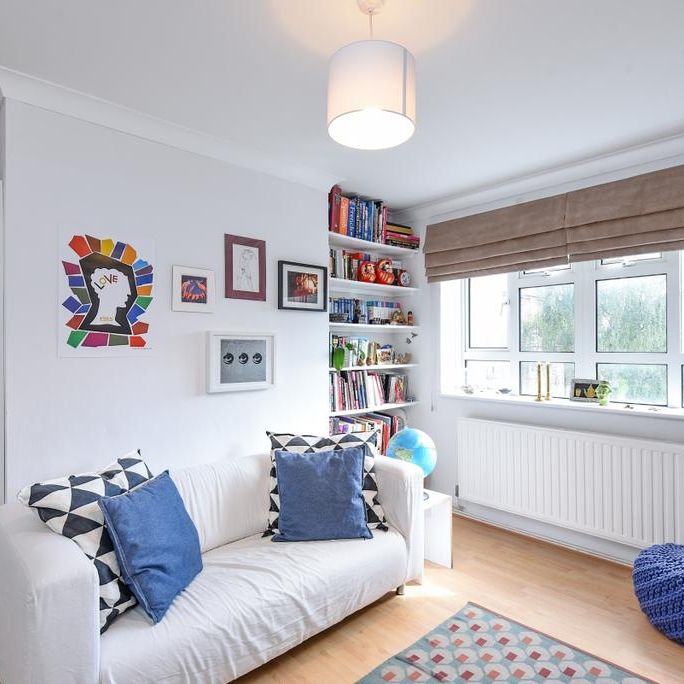 1 bedroom flat to rent - Photo 1