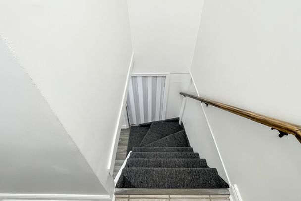 For Lease - 326 Rosedale Drive Unit# Bsmt, Whitby, Ontario - Photo 1