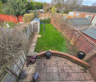 Park Mead, Taunton, Monkton Heathfield - Photo 1