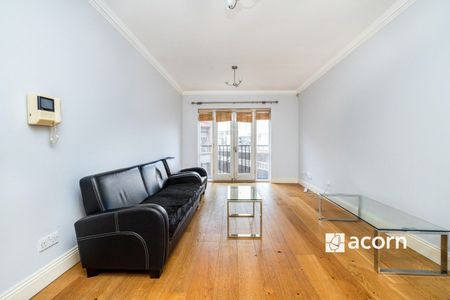 Leathermarket Court, London, SE1 - Photo 2