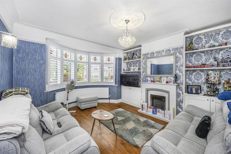 4 bedroom terraced house to rent - Photo 2