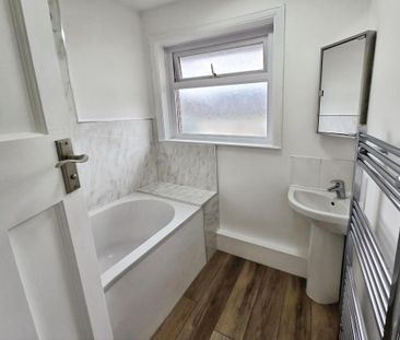 2 bedroom maisonette to rent - Photo 5