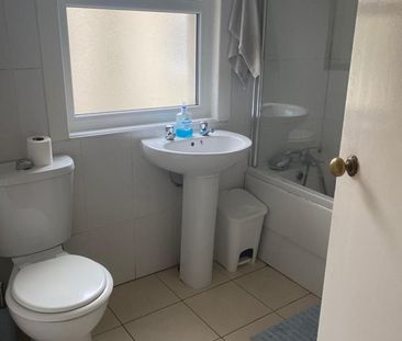 Room in a Shared House, Elthruda Road, SE13 - Photo 5