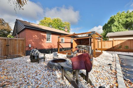 For Lease - 47 Castlefield Drive Unit# Upper, Hamilton, Ontario - Photo 4