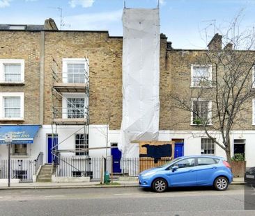 Terraced house to rent - Photo 2