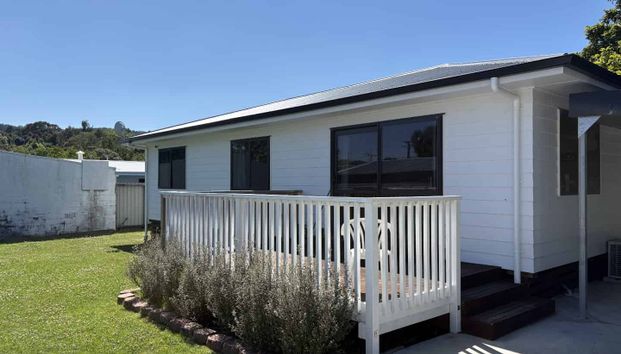 Modern Living - Photo 1