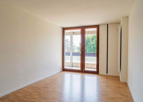 MIETEN OHNE KAUTION - Neu sanierte und zentral gelegene Attika-Wohnung - Foto 1