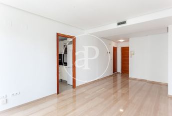 Flat for rent with swimming pool in Ciutat Jardí (Valencia)