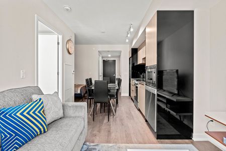 Yonge Street - Photo 5