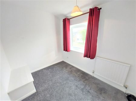 Firs Close, Hazlemere, High Wycombe,HP15 - Photo 5