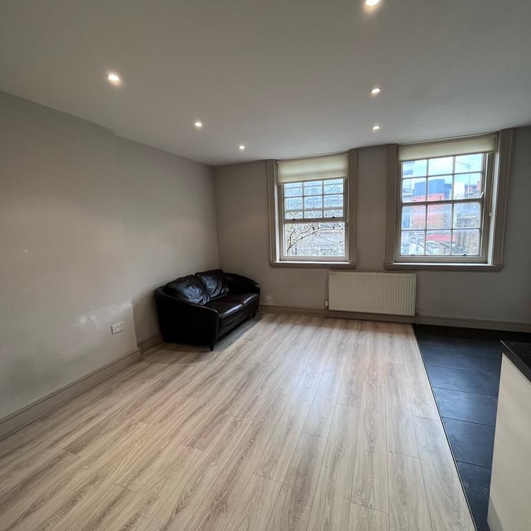 1 bedroom flat to rent - Photo 1