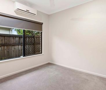 EXECUTIVE HOME IN CENTRAL LOCATION - Photo 6