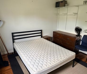 New Lambton - Photo 2