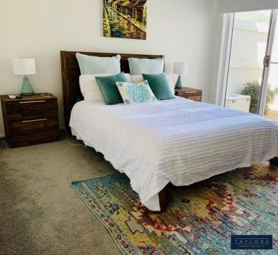 Modern, Stylish & Fully Furnished – Breathtaking Mountain & Duck Pond Views - Photo 4