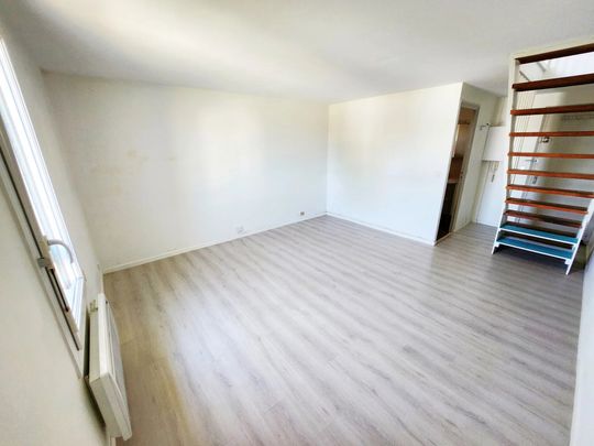 Location Appartement 2 pièces 31m² AIX EN PROVENCE 90ème - Photo 1
