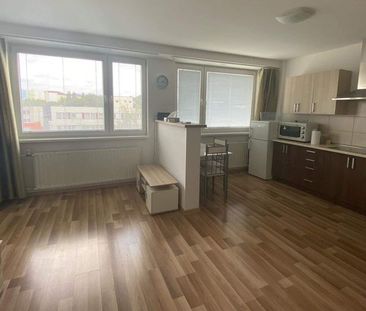 Jednoizbový byt s výmerou 36 m2 je na prenájom v Martine - Photo 1