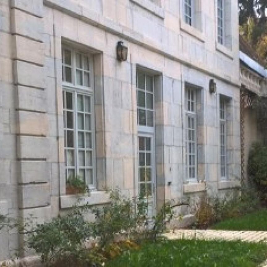 location Appartement T2 DE 44.16m² À BESANCON - Photo 2