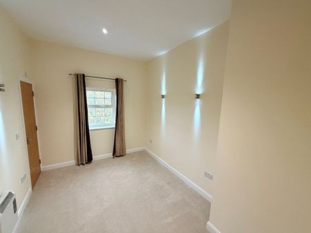 2 bed Apartment City View, Holywell Heights, Sheffield - Photo 4