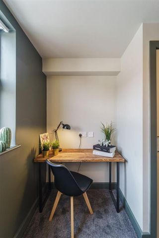 5 bedroom terraced house to rent - Photo 5