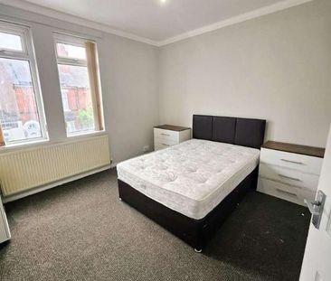 Elmfield Road, Hyde, DN1 - Photo 4